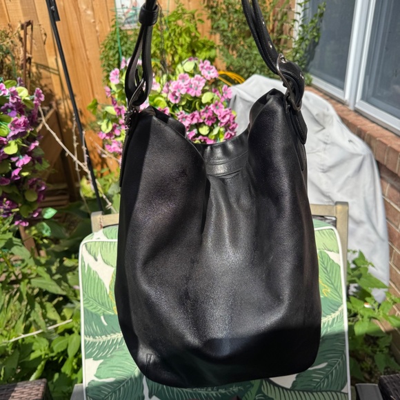 Vintage Coach 9151 Legacy Bucket Shoulder Hobo Bag Black Leather - Picture 1 of 14